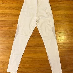 NWT - Aerie Offline 7/8 Leggings